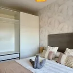 Cozy With Port View Apartment Torrevieja