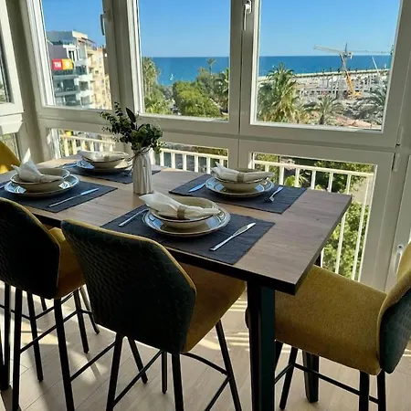 Апартаменты Cozy With Port View