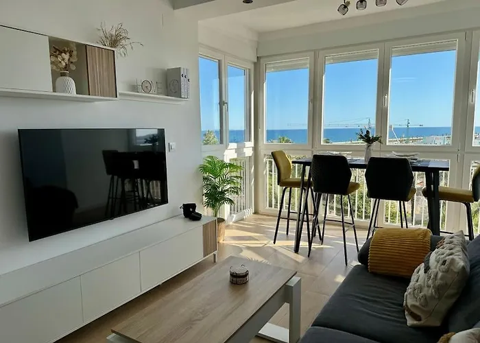 Cozy With Port View *