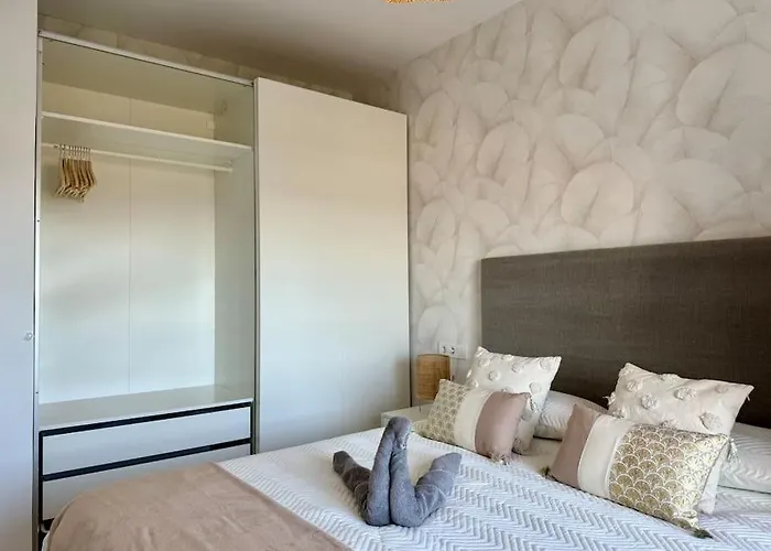 Cozy With Port View Apartment Torrevieja